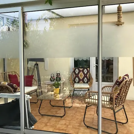 Maison Bord De Villa *