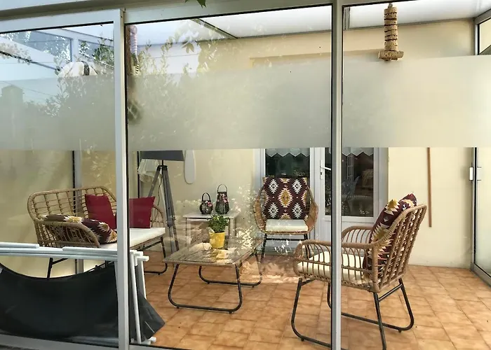 Maison Bord De Villa *